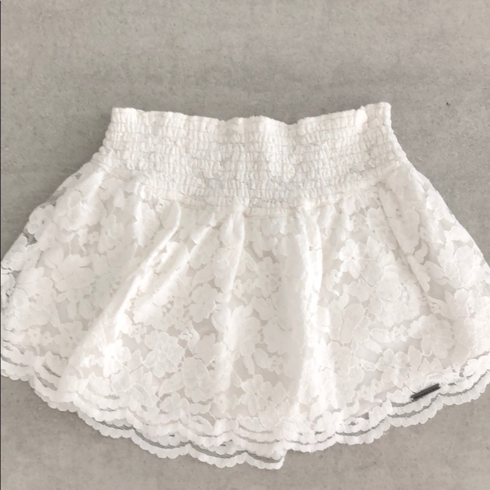 White lace skirt